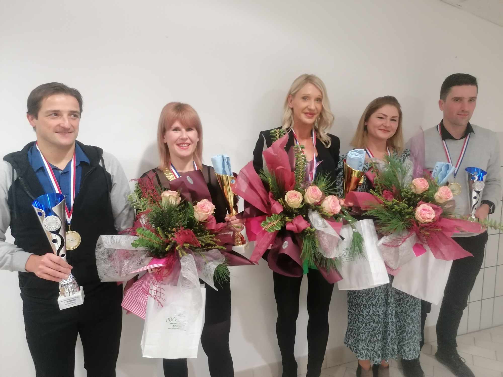 Image 5923411 (auto) Image 5923411 (auto)