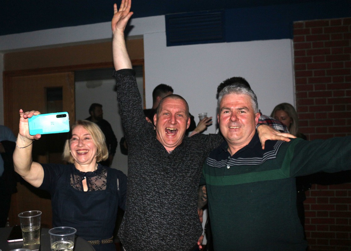 Neda Ukraden i grupa Vigor