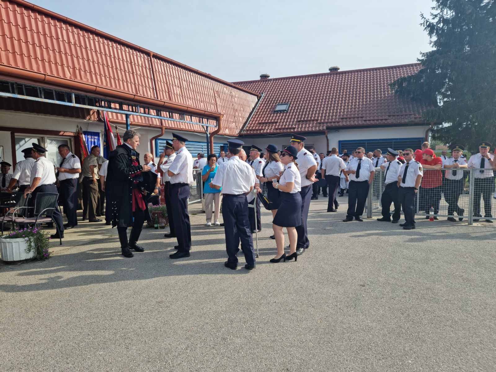 Velikih 100 godina DVD-a Mihovljan