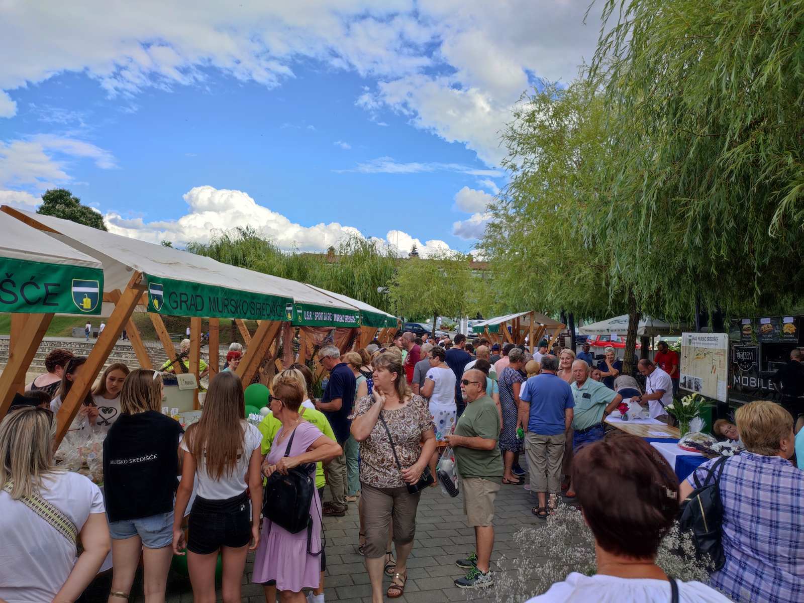 SVE DOMAĆE I FINO U Murskom Središću održan sajam domaćih proizvoda