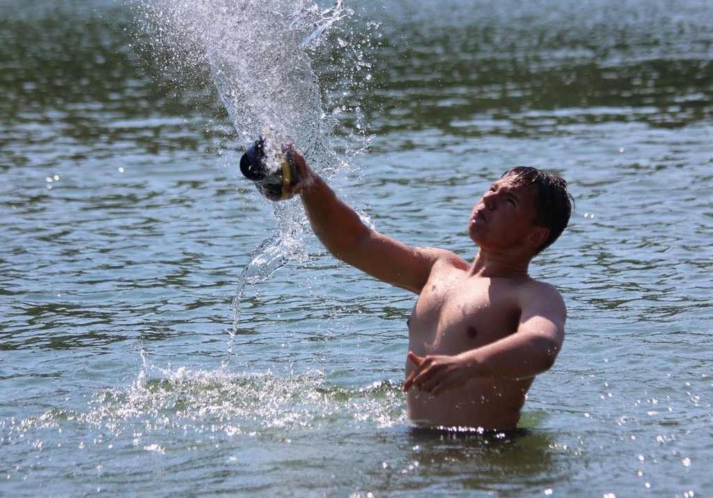 Međimurke i Međimurci spas od ljetnih vrućina potražili uz rijeku Dravu