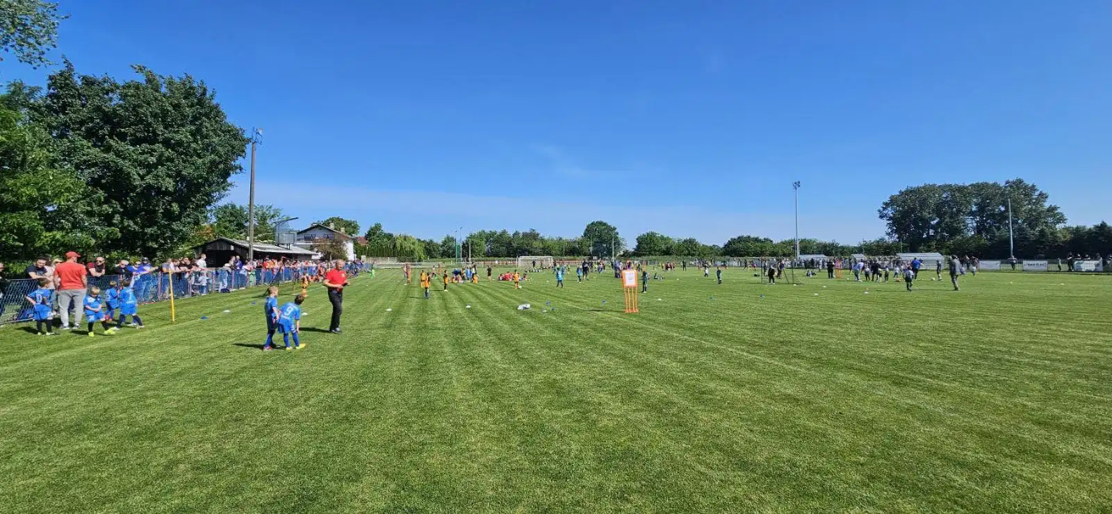 13. susret Zabavne lige vrtića Mala Subotice (11) 13. susret Zabavne lige vrtića Mala Subotice (11)