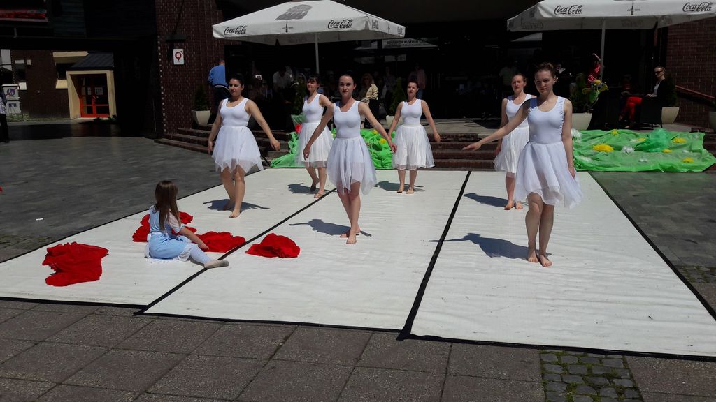 20160521112336476949