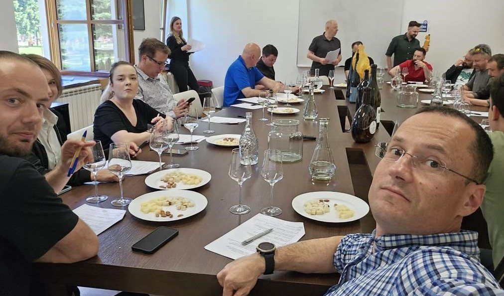 Image 5713031 (auto)