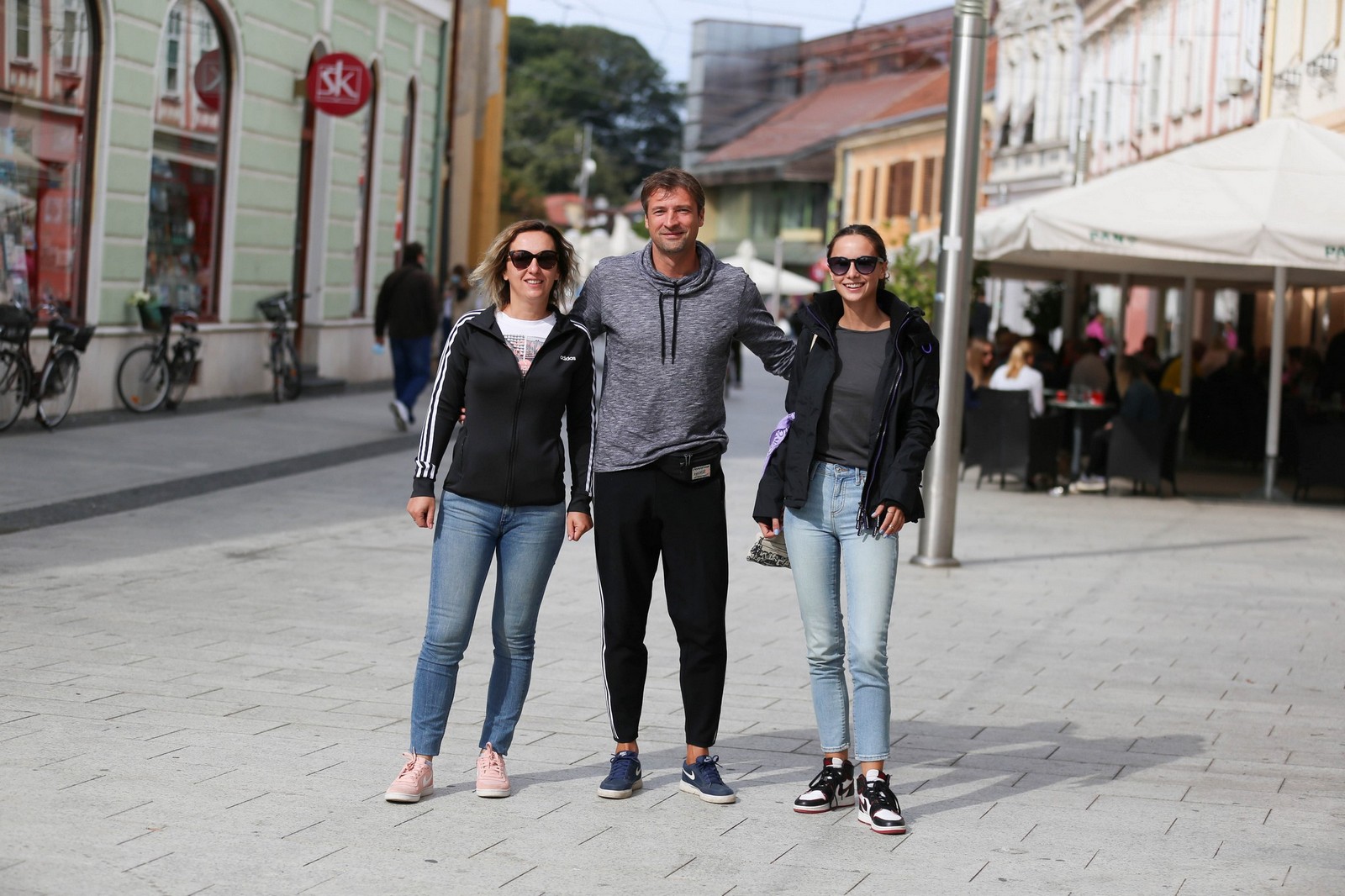 KLIKOM PO ČAKOVCU Subotnje jutro izmamilo građane u centar grada