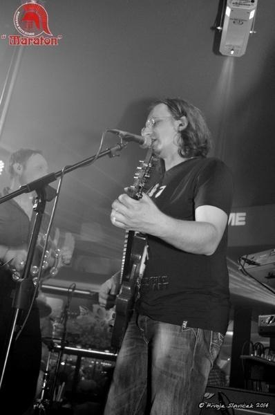 slika0031 Maraton (Petak, 21.3.2014. – Plesnjak Radia 1 uz Showtime band & Leo) slika0031 Maraton (Petak, 21.3.2014. – Plesnjak Radia 1 uz Showtime band & Leo)