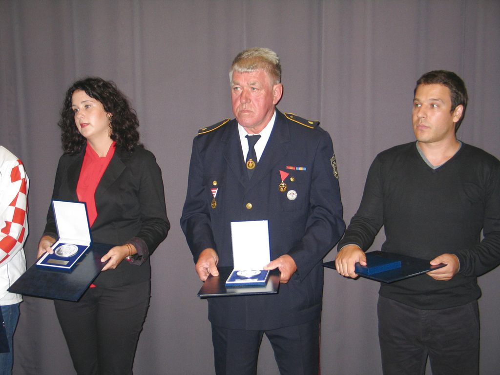 danikotoribe24848537