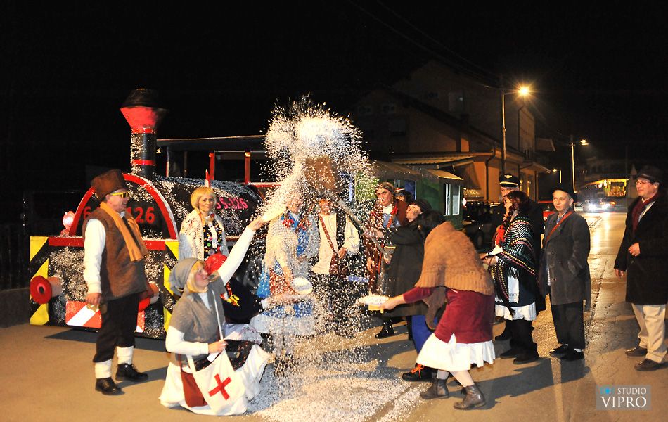FAŠNIK U GORIČANU Prva nagrada za ‘Vlak u snijegu’, drugo mjesto ‘Ledenim kraljicama’