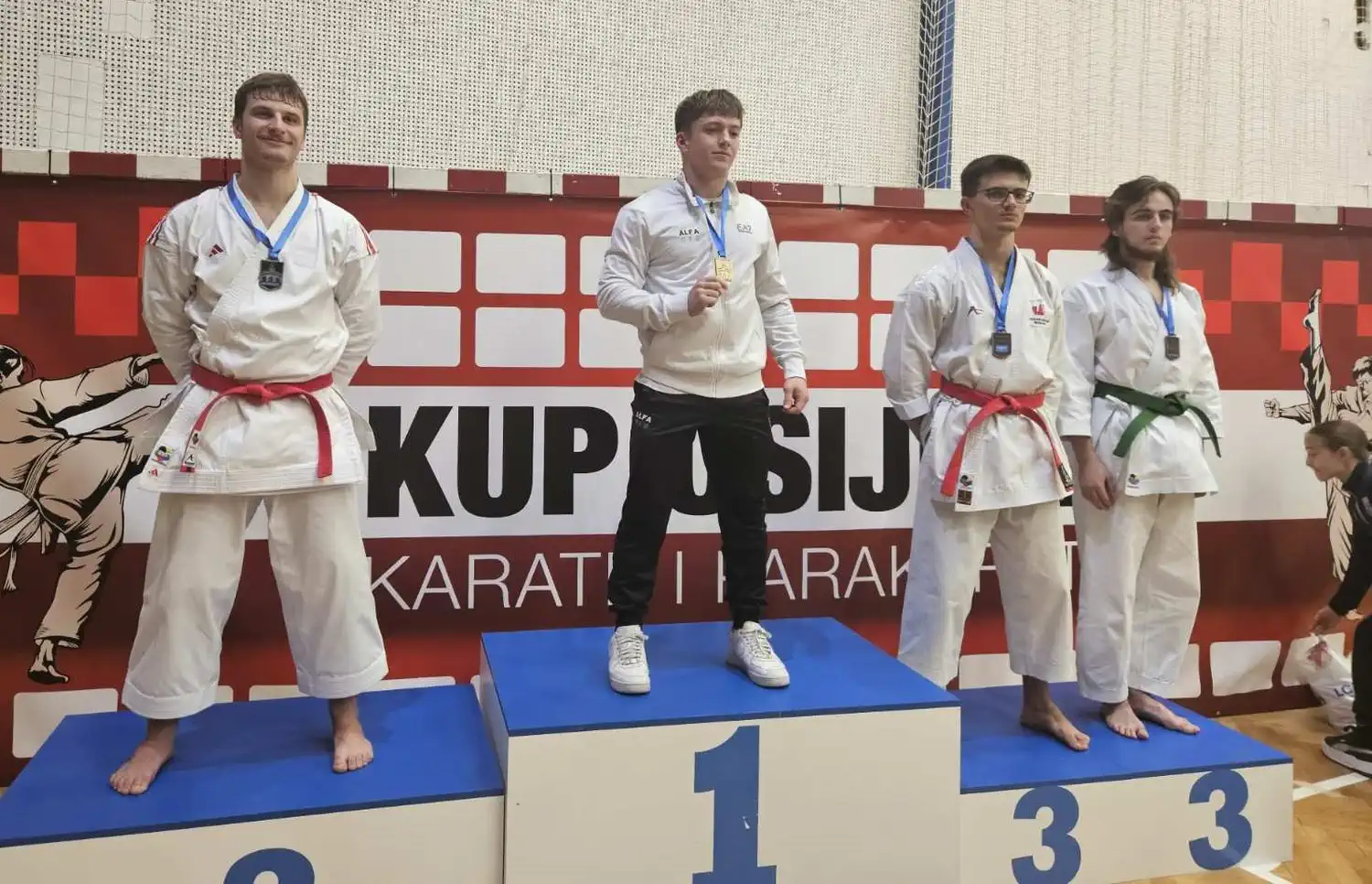 14. Karate kup Osijeka Šenkovčani osvojili medalje i osigurali nastup na Europskom prvenstvu (2) 14. Karate kup Osijeka Šenkovčani osvojili medalje i osigurali nastup na Europskom prvenstvu (2)