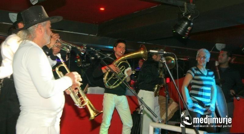 slika0013 Diana (Subota, 25.2.2012)