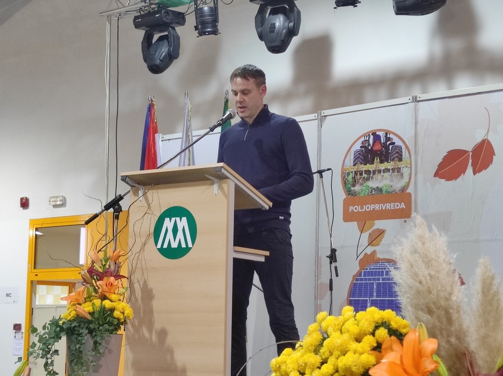 OCJENJIVANJE MEDA Pčelarima dodijeljeno 20 zlatnih, 35 srebrnih i 10 brončanih priznanja