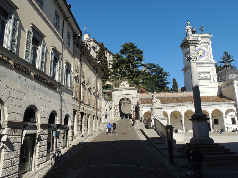 01e703e1ea55eb774780b0898d2cb48