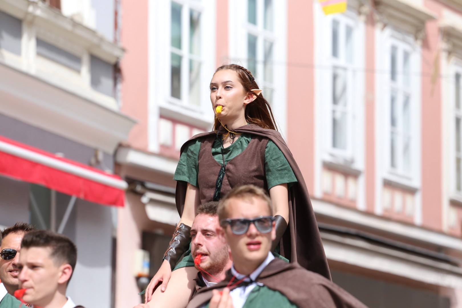 Ulicama Čakovca koračalo više od 1200 međimurskih maturanata