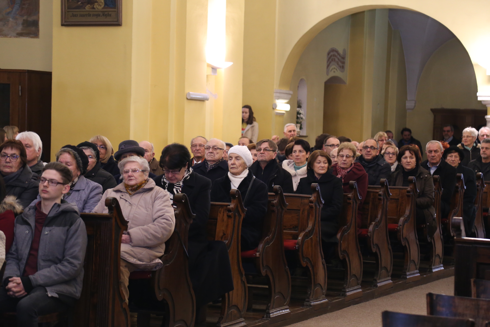 U crkvi sv. Nikole biskupa u Čakovcu sedam bračnih parova obnovilo bračne zavjete