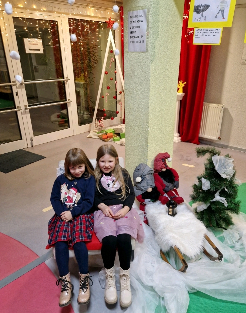 Božićna priredba skupine Butterflies iz Dječjeg vrtića Cvrčak