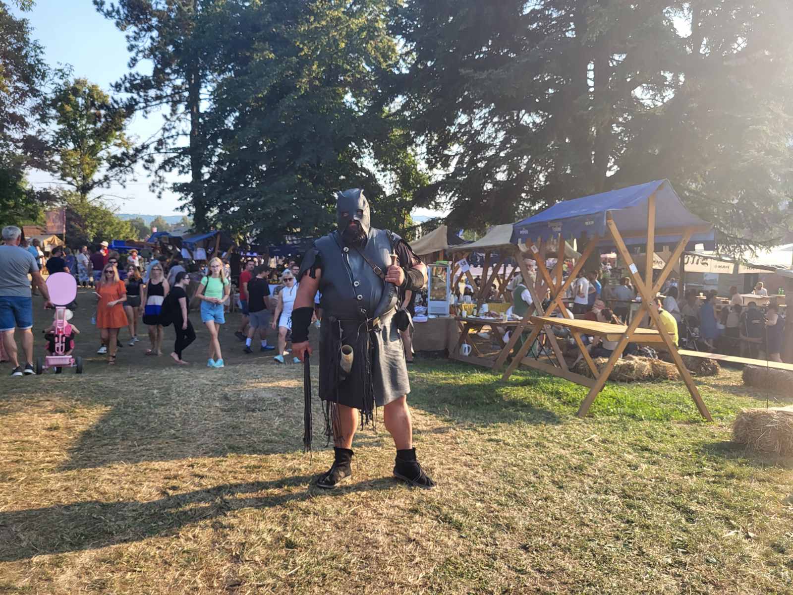 NA KOPRVNIČKIM BEDEMIMA Renesansni festival i ove godine privukao mnoštvo posjetitelja NA KOPRVNIČKIM BEDEMIMA Renesansni festival i ove godine privukao mnoštvo posjetitelja