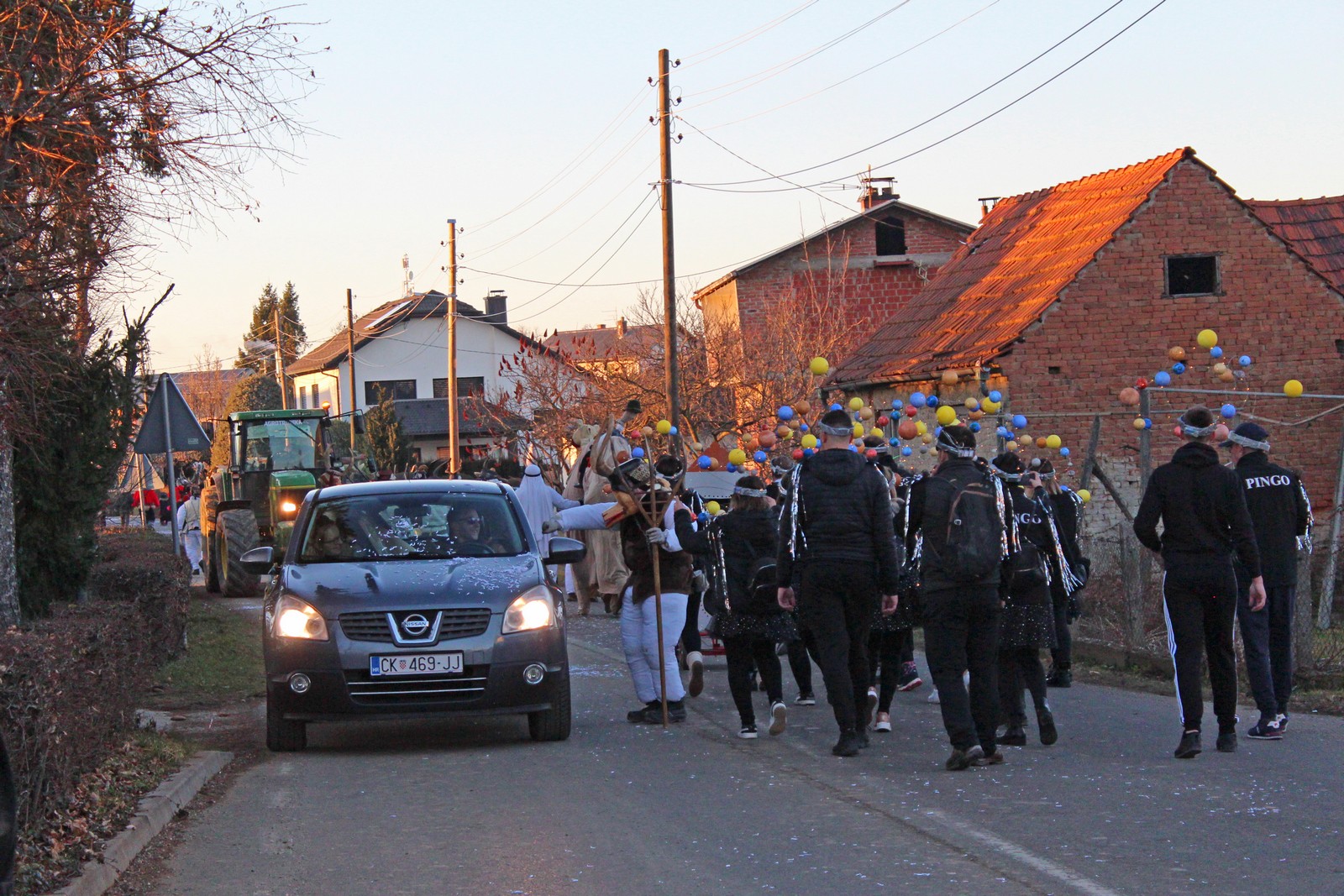 SEZONA MAŠKARA Veselo je bilo na Fašniku u Zasadbreg