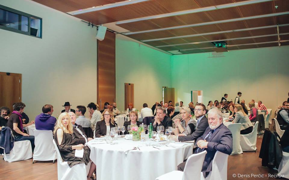 1317416899751809363713036354153