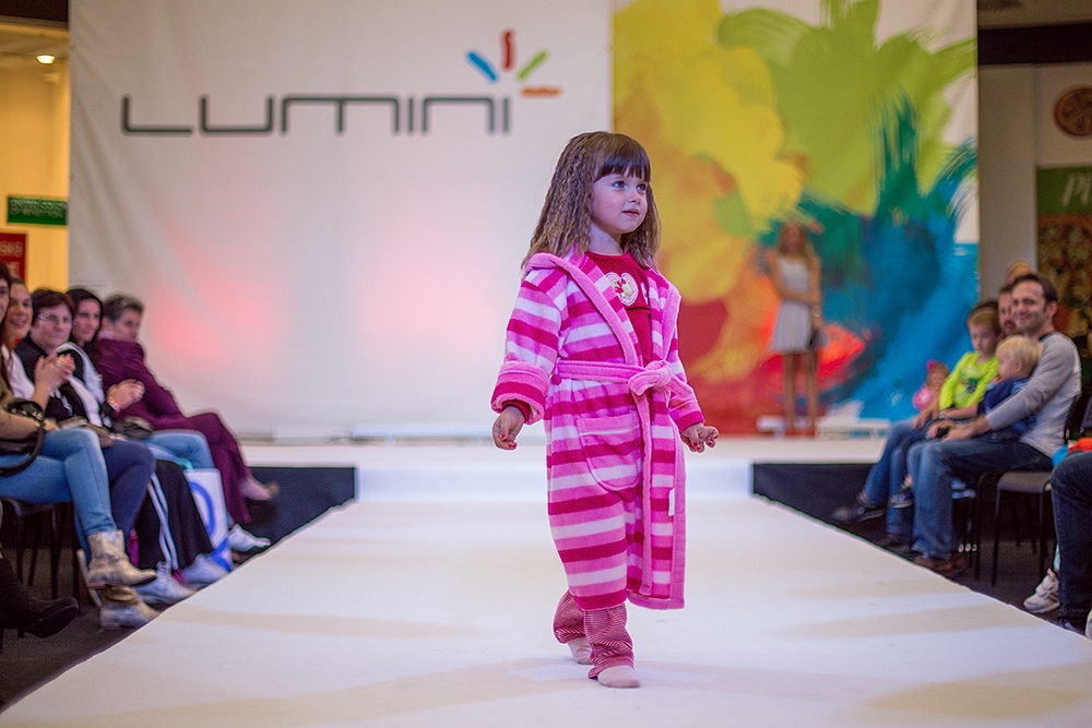 djecjamodnarevija1914205