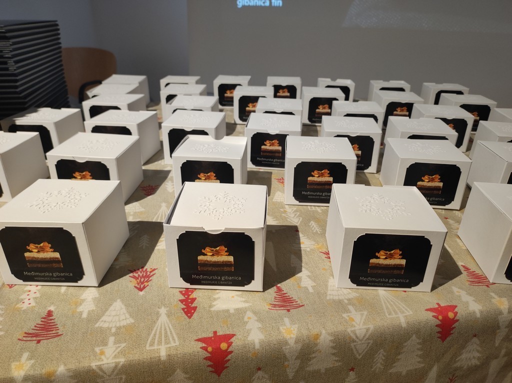 SLAĐANA HERMAN Međimurska gibanica kraljica je tradicijskih slastica Međimurja