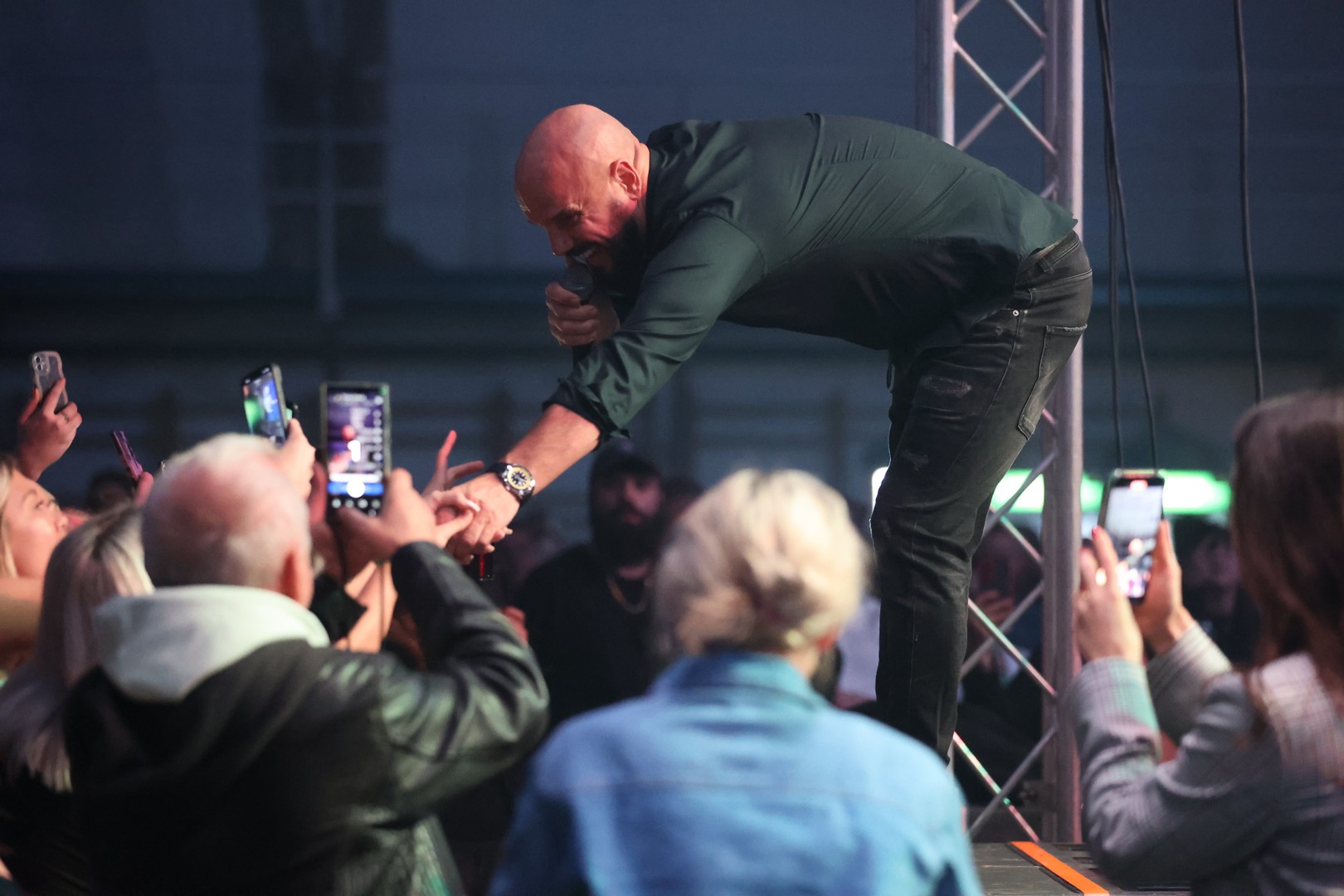 FOTO/VIDEO Grupa Magazin i Boban Rajović otjerali kišnu i tmurnu atmosferu iz Čakovca