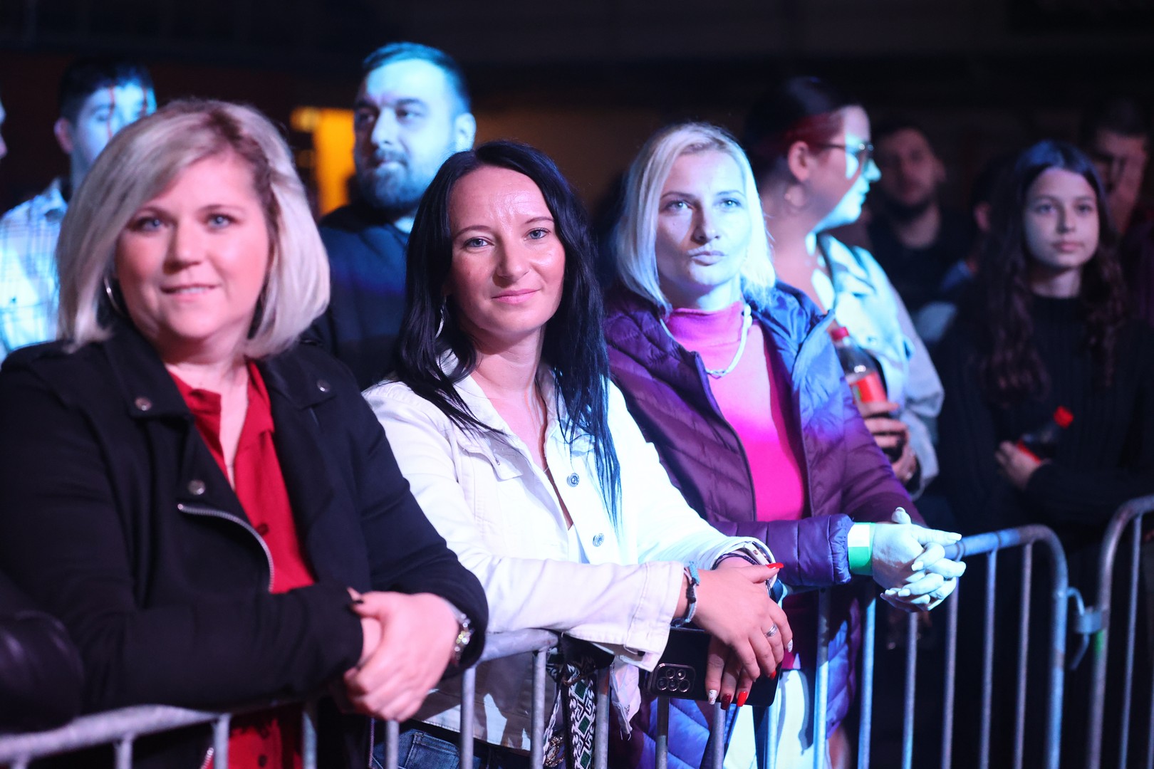 FOTO/VIDEO Grupa Magazin i Boban Rajović otjerali kišnu i tmurnu atmosferu iz Čakovca