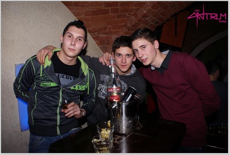 slika0060 Antrum (Subota, 19.1.2013) slika0060 Antrum (Subota, 19.1.2013)
