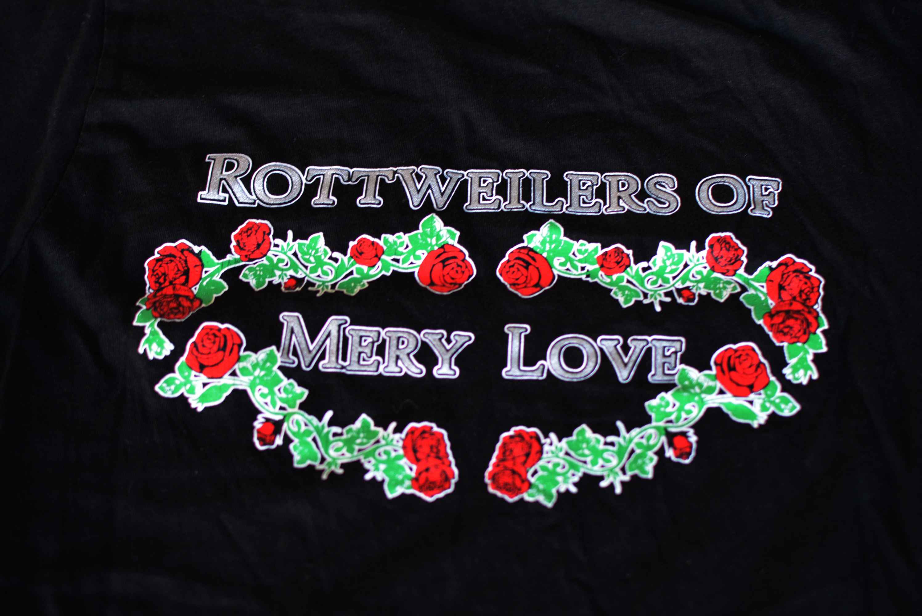 OBITELJ MIKAC IZ MIHOVLJANA Od 2014. godine imaju profinjenu uzgajivačnicu Rottweilera – ‘psi su naša najveća ljubav’ OBITELJ MIKAC IZ MIHOVLJANA Od 2014. godine imaju profinjenu uzgajivačnicu Rottweilera – ‘psi su naša najveća ljubav’