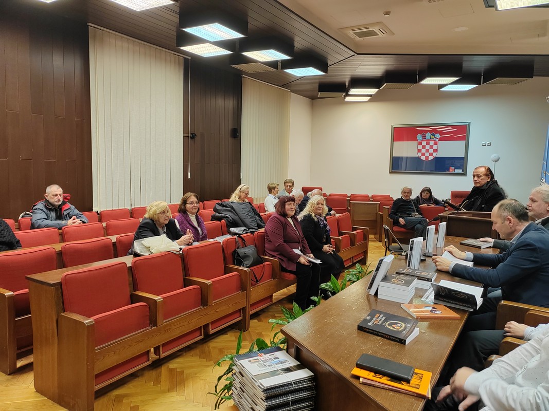 FOTO Promocija Hrvatskoga kajkavskog kolendara održana i u Koprivnici