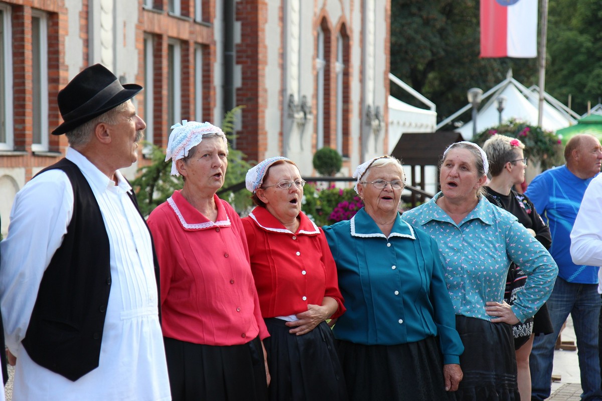 Tri međimurska KUD-a predstavila međimursku tradiciju na Porcijunkulovom