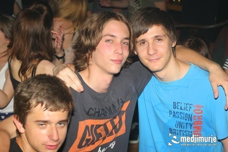 slika0022 Arcus (Subota, 30.6.2012) slika0022 Arcus (Subota, 30.6.2012)