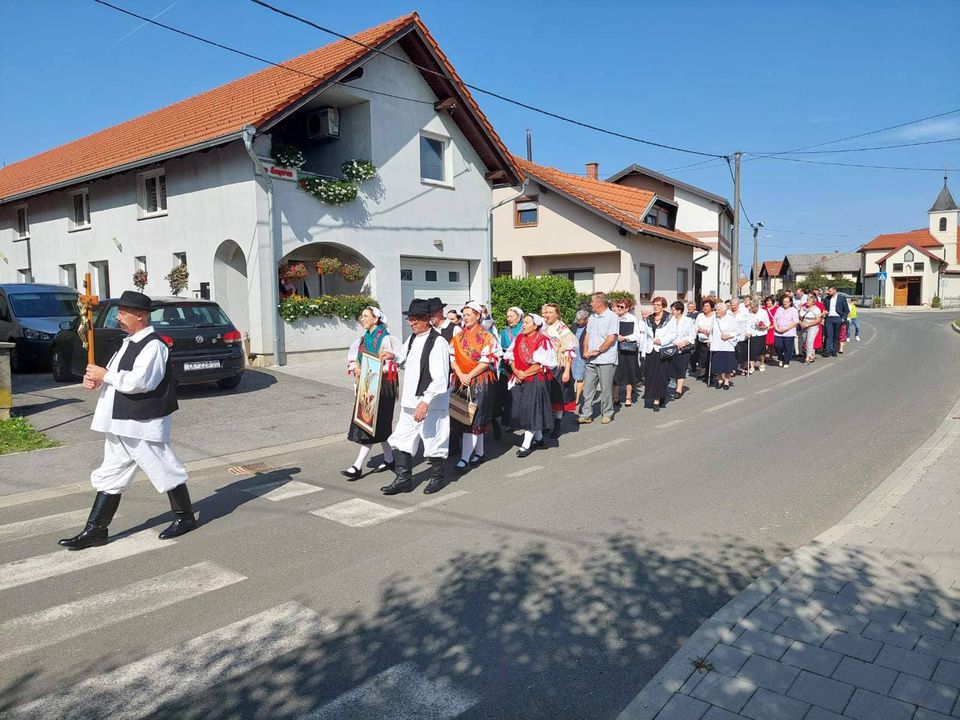 Proslava 820 godina Mihovljana