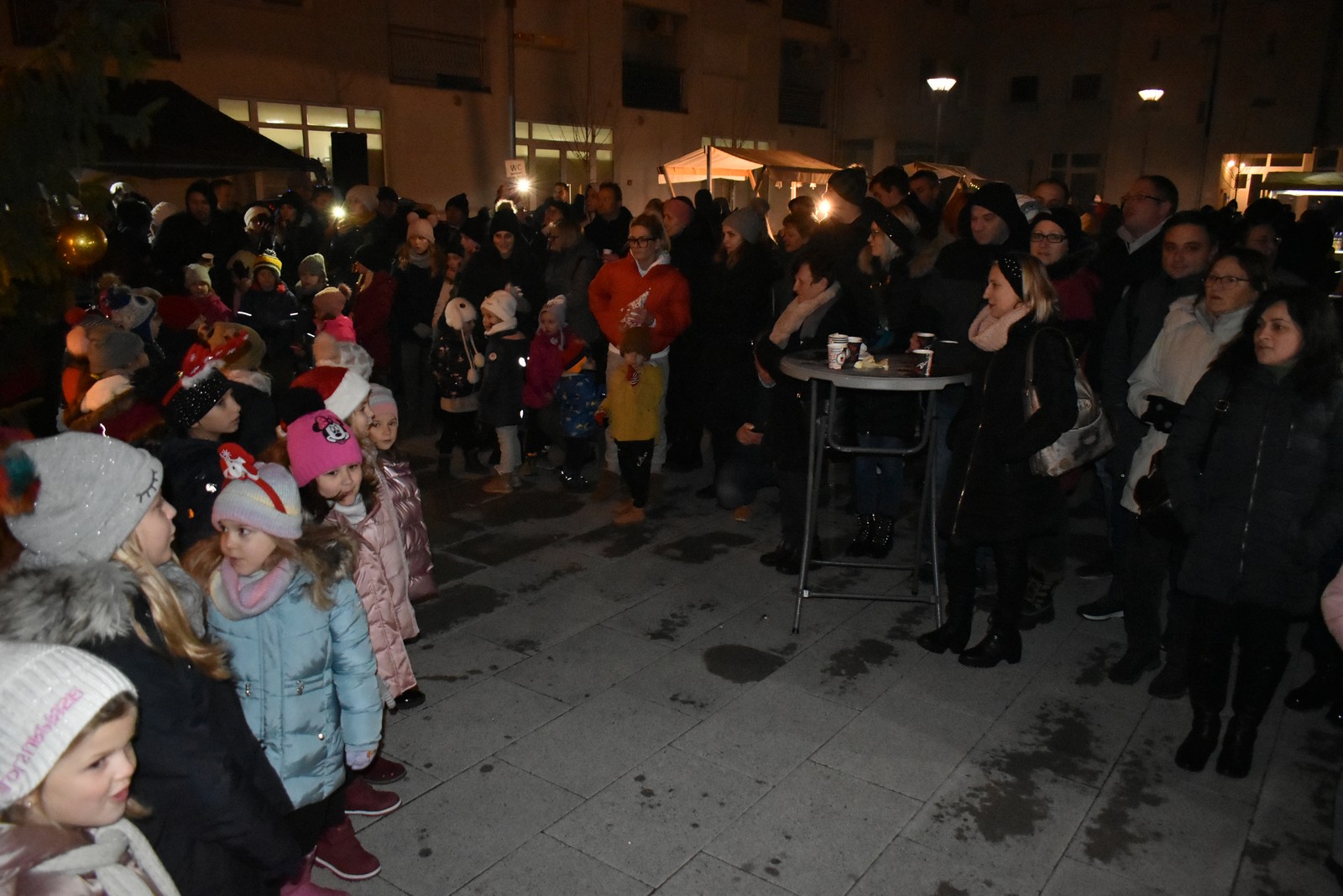 Tradicionalni Advent u Šenkovcu održan na Trgu sv. Jelene
