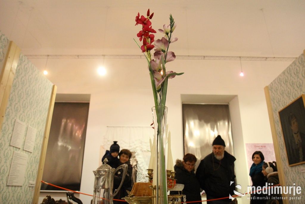 nocmuzejacakovec0102571321