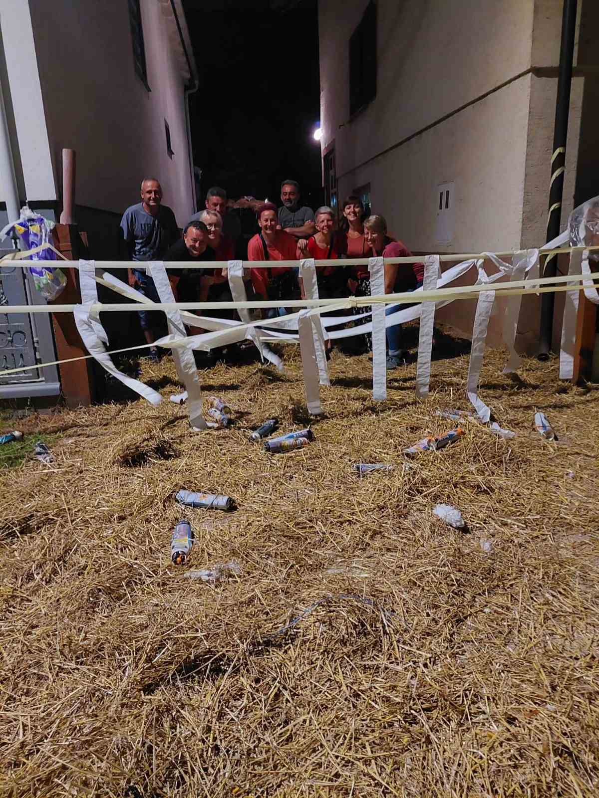 POTEPANJE Žene se Damira Prišlić i Luka Laptoš