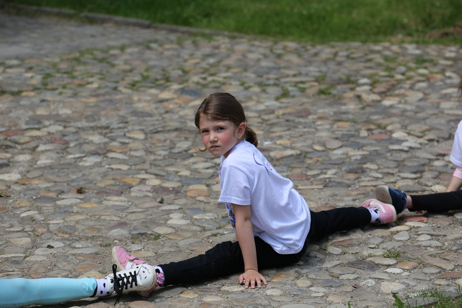 BRAVO! 356 Međimuraca i Međimurki zajedničkim je snagama napravilo više od 600 metara dugu špagu BRAVO! 356 Međimuraca i Međimurki zajedničkim je snagama napravilo više od 600 metara dugu špagu