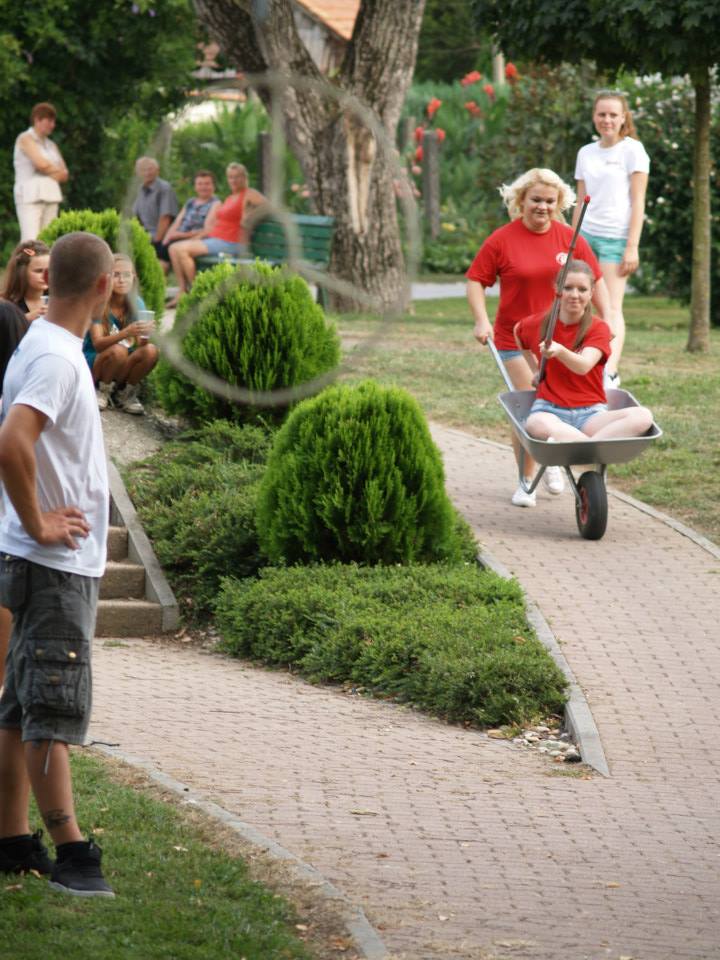 1190241716095980026274109077715