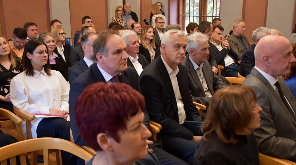 Sjednica županijske Skupštine održana je u zgradi Scheier