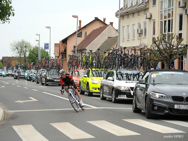 347015034dsc8977911912