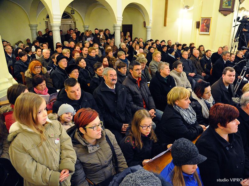 330314089dsc7272807170