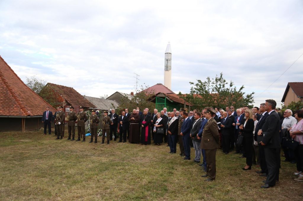 2144158810212942451532987476806