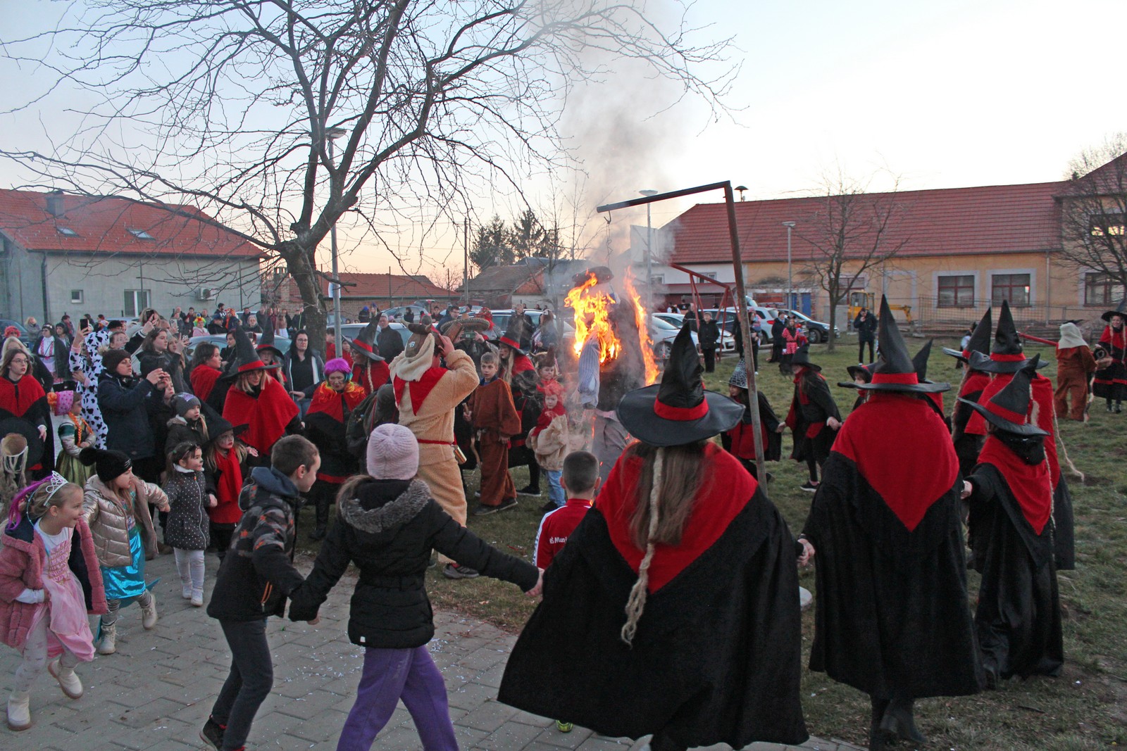 SEZONA MAŠKARA Veselo je bilo na Fašniku u Zasadbreg