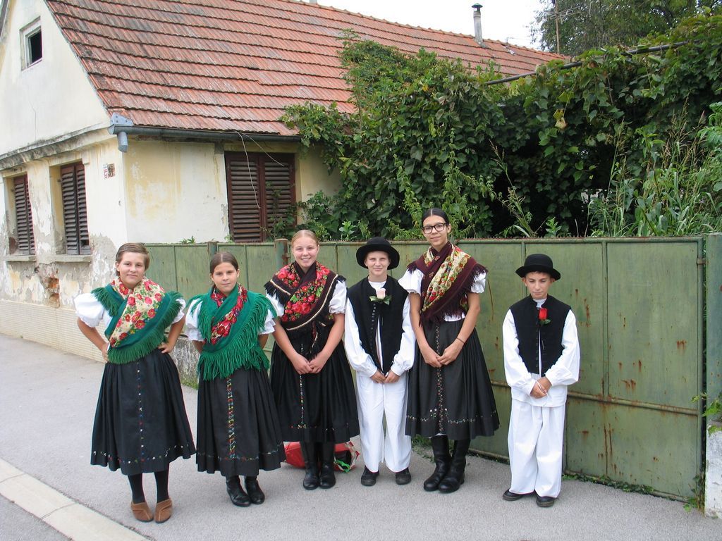 danikotoribe031871920