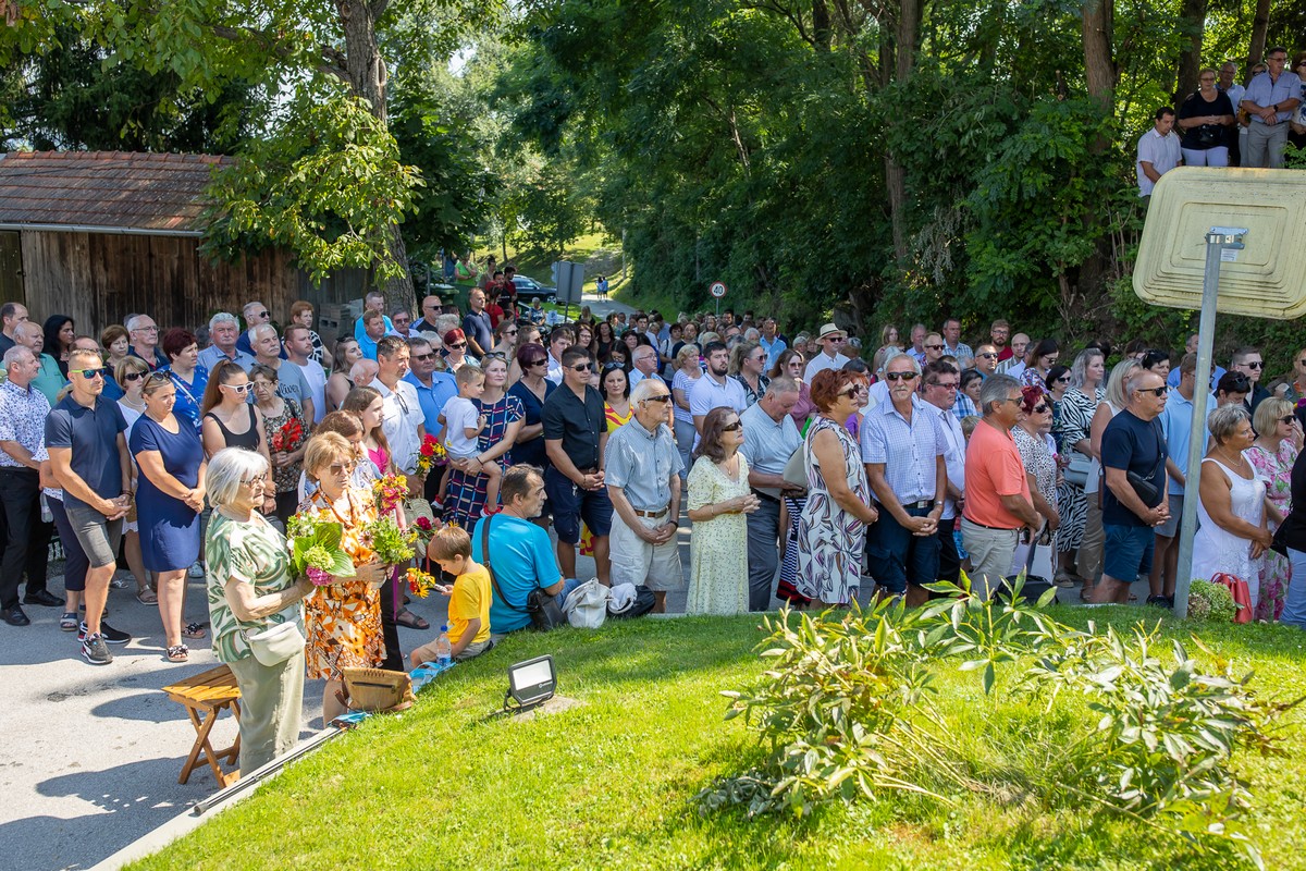 NA TOČKI PRIJATELJSTVA Susret hrvatskih i slovenskih vjernika u Šprincu