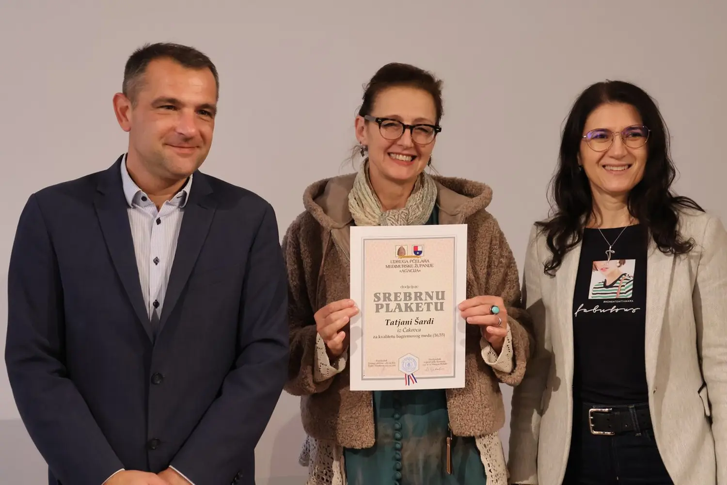 18. ocjenjivanje kvalitete međimurskog meda, Pčelarstvo Trupković, četiri zlatne medalje (24) 18. ocjenjivanje kvalitete međimurskog meda, Pčelarstvo Trupković, četiri zlatne medalje (24)