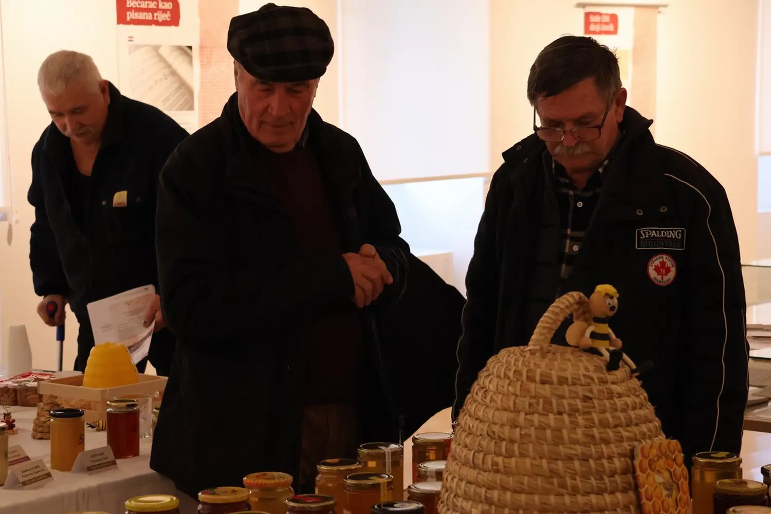 18. ocjenjivanje kvalitete međimurskog meda, Pčelarstvo Trupković, četiri zlatne medalje (6) 18. ocjenjivanje kvalitete međimurskog meda, Pčelarstvo Trupković, četiri zlatne medalje (6)