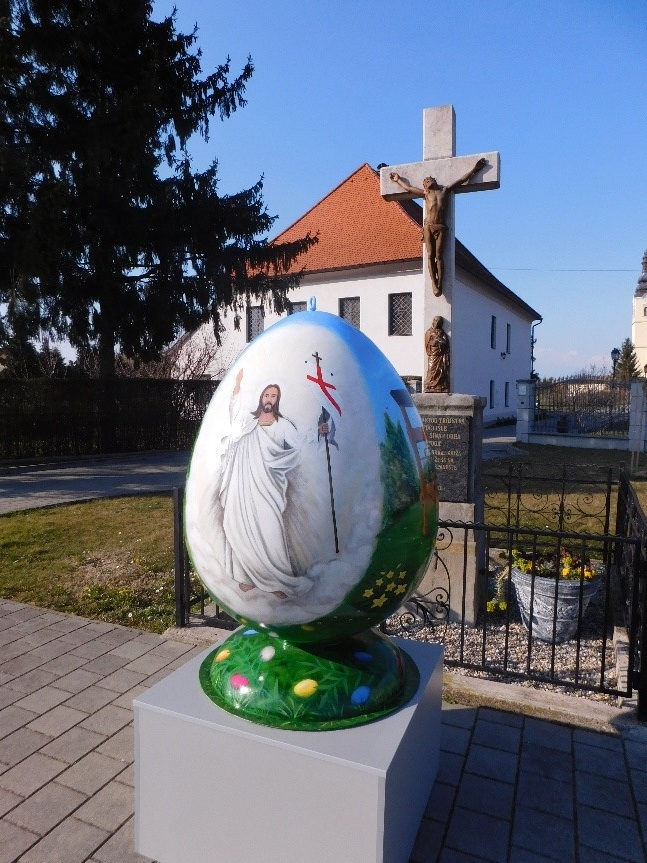 Nedelišće dobilo veliku uskrsnu pisanicu!