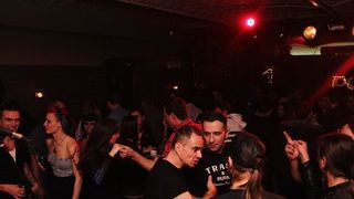 slika0012 Podroom (Petak, 7.12. – Trash & Burn Pin-up Calendar Party – 1.dio)