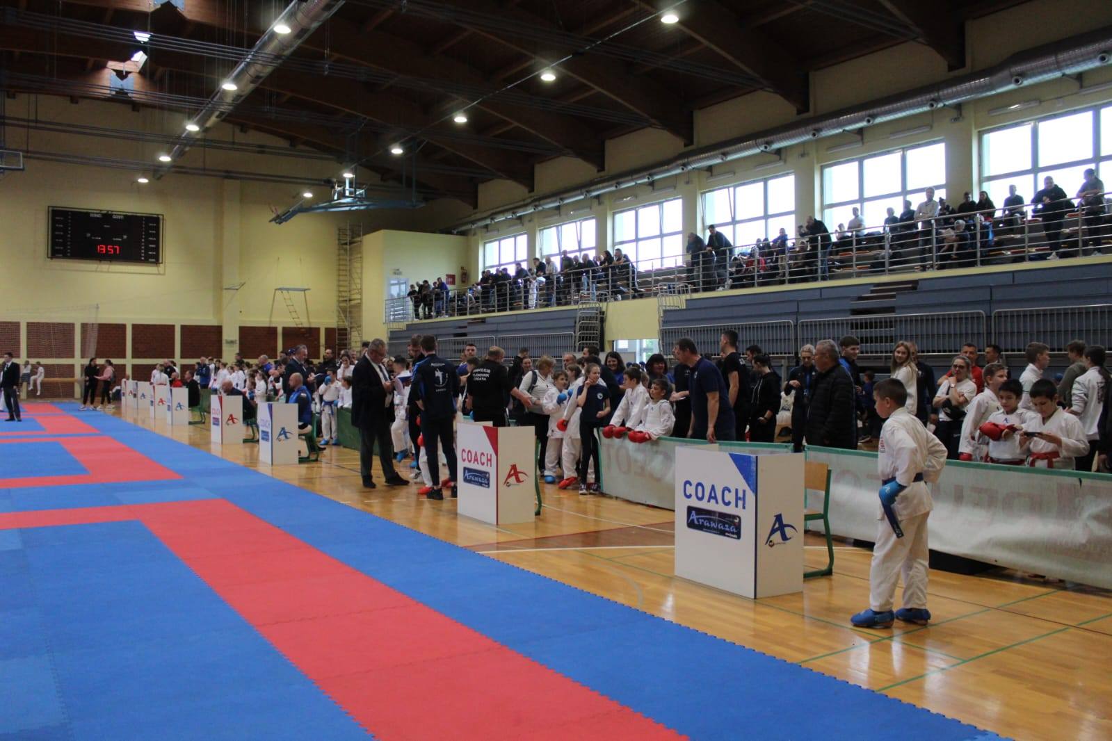 19. CRO CUP (4) 19. CRO CUP (4)