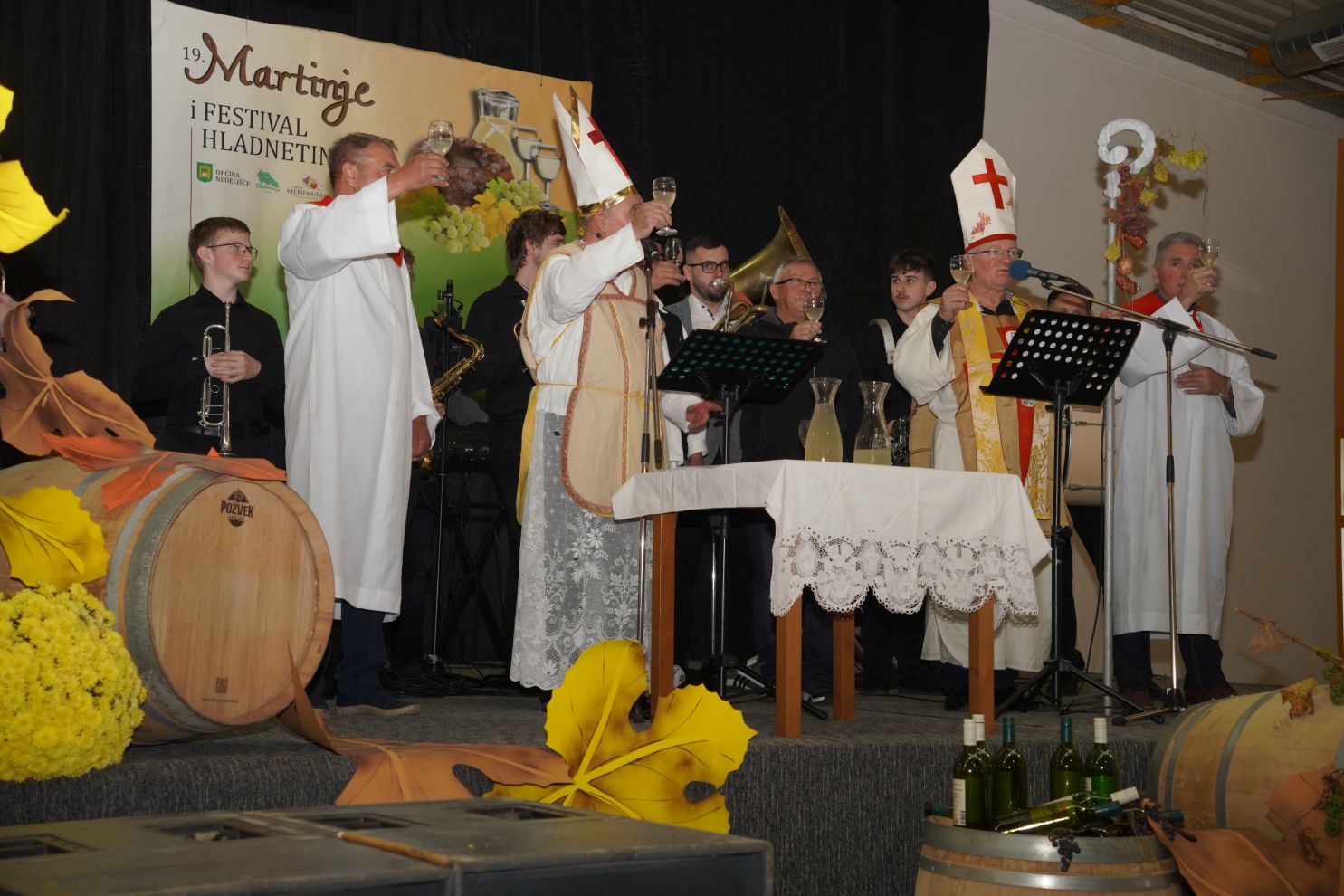 krštenje mošta 19. Martinje festival hladnetine Nedelišće Mesap krštenje mošta (1)